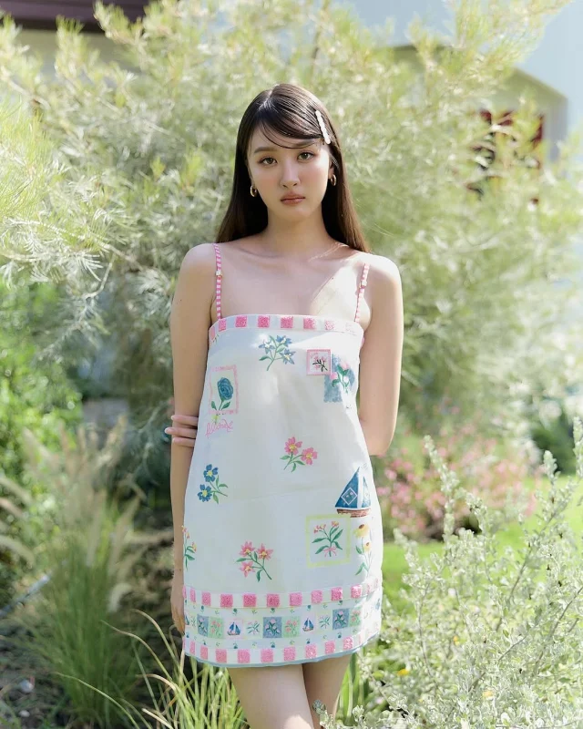 Khun @view.benyapa looks lovely in Paradise Printed Mini Dress.  #klosetRS25 #AnotherDayInParadise