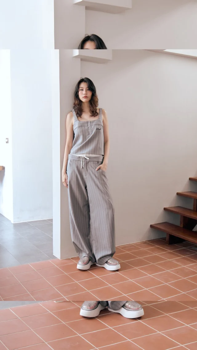 Dress for yourself, not for the crowd.  So lovely having @kkaew.chuu at Kloset Flagship Store Centralworld.  #klosetls25 #stuckwithyou