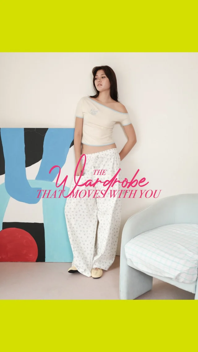 “The Wardrobe That Moves With You” 
แมทช์ได้ทุกลุคพาคุณไปทุกที่ตั้งแต่เช้าจรดค่ำ  Kloset Cyber Mid-Year sale กลับมาแล้ว ลดสูงสุดถึง 90% 
25-30 มิถุนายนนี้ที่ klosetdesign.com  📍พิเศษ สมัครสมาชิกเพื่อช้อปก่อนใครตั้งแต่ 24 มิถุนายน 
พร้อมรับ points x2 และโค้ดส่วนลดเพิ่มเฉพาะสมาชิก  สมัครเลยที่ Line@ kloset หรือ https://bit.ly/klosetmembership