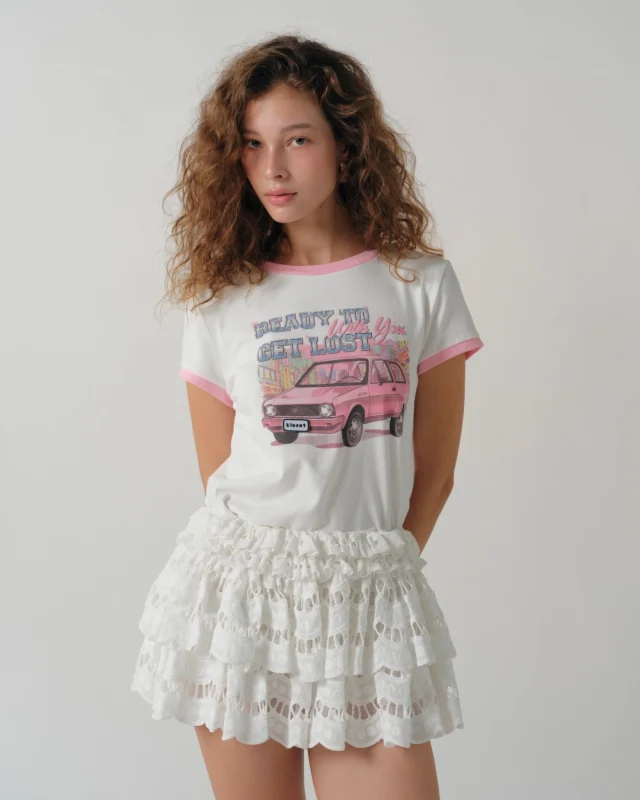 Weekend plans: get lost in the city. 
The Weekend Drive Baby Tee, made for spontaneous little adventures.  #KlosetPF26
#KlosetICantStop