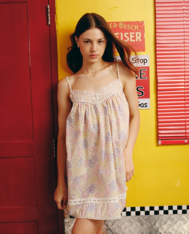 The kind of easy dress that still looks like she put thought into it.
Delicate florals, soft lace, and a little Kloset charm.  #KlosetLS26
#KlosetGimmeMore